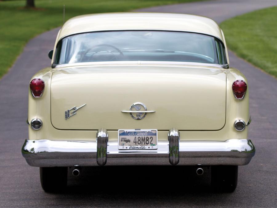 Oldsmobile Super 88 Holiday Coupe 1954 года  (фото 3 из 10)